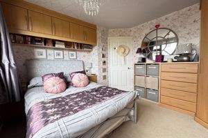 Bedroom- click for photo gallery
